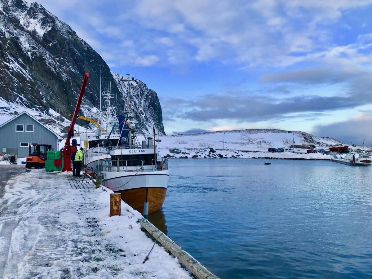 Vila Eggum Rorbuer Bostad Exteriér fotografie